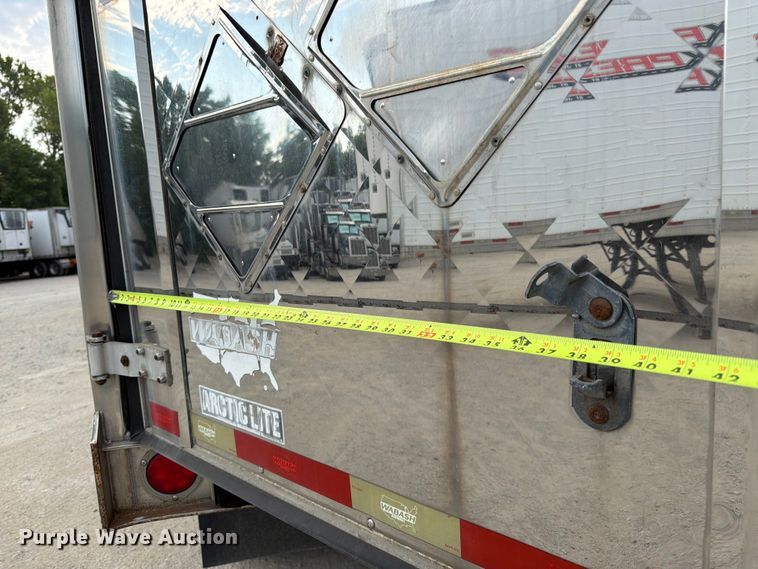 image for item FK3223 2012 Wabash refrigerated van trailer