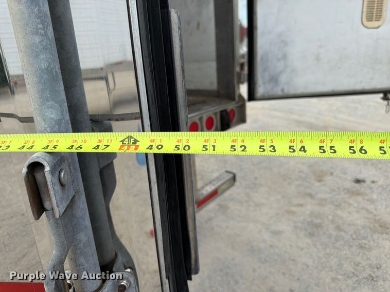 image for item FK3223 2012 Wabash refrigerated van trailer