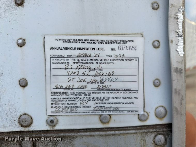 image for item FK3223 2012 Wabash refrigerated van trailer