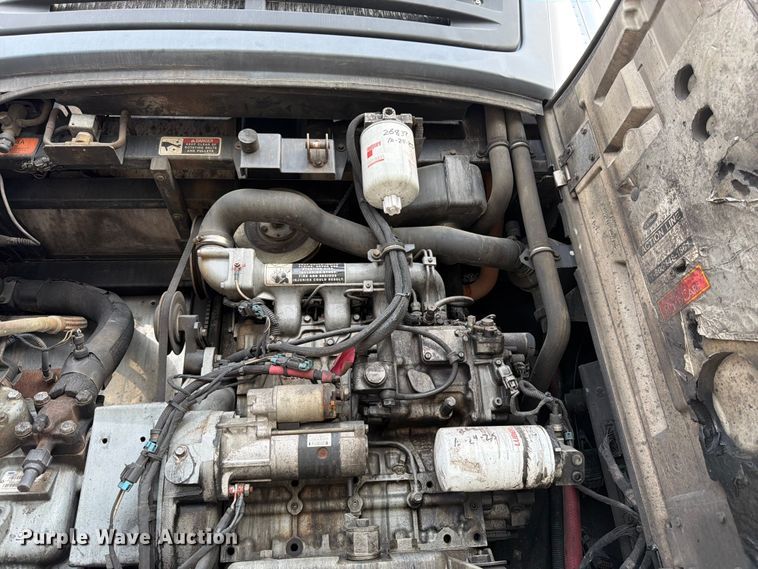 image for item FK3223 2012 Wabash refrigerated van trailer
