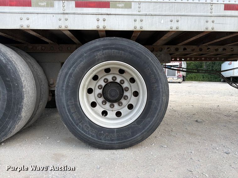 image for item FK3223 2012 Wabash refrigerated van trailer