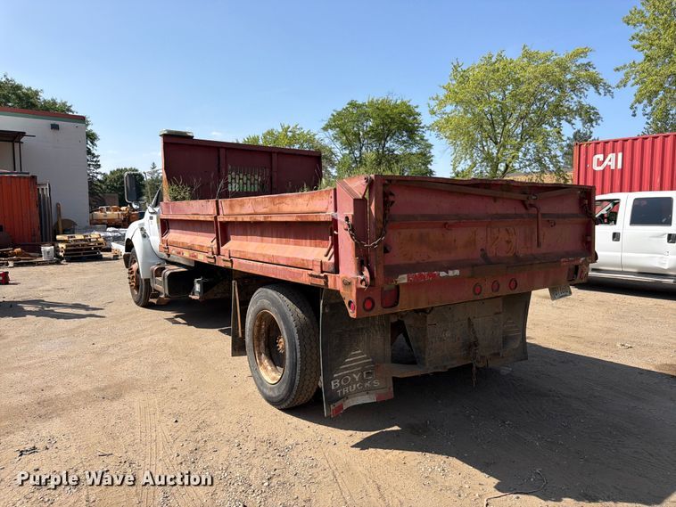 image for item FK3378 2000 Ford F650 dump truck
