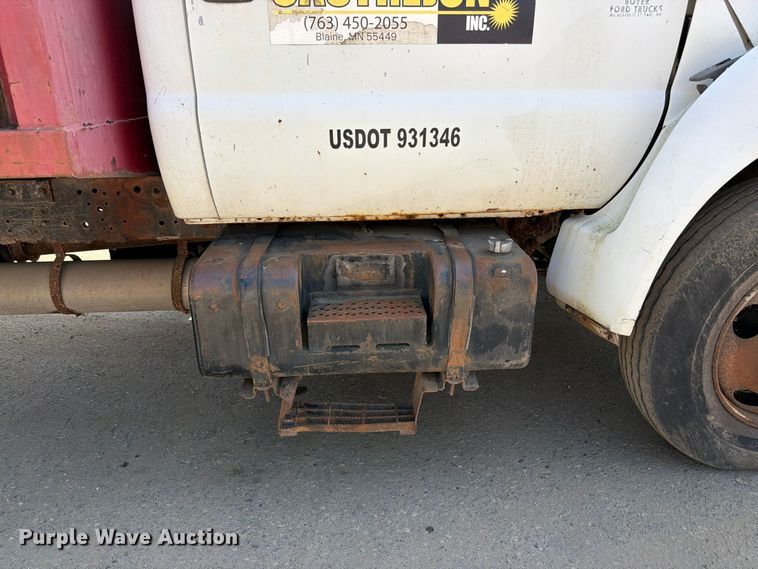 image for item FK3378 2000 Ford F650 dump truck