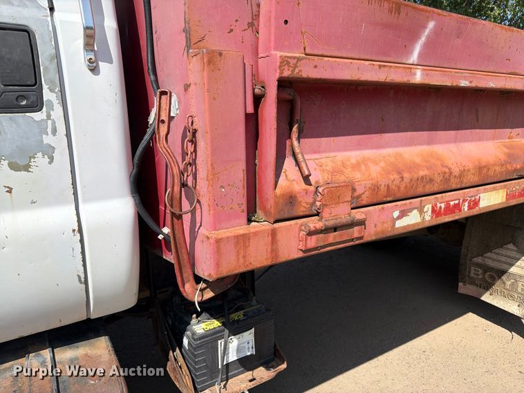 image for item FK3378 2000 Ford F650 dump truck
