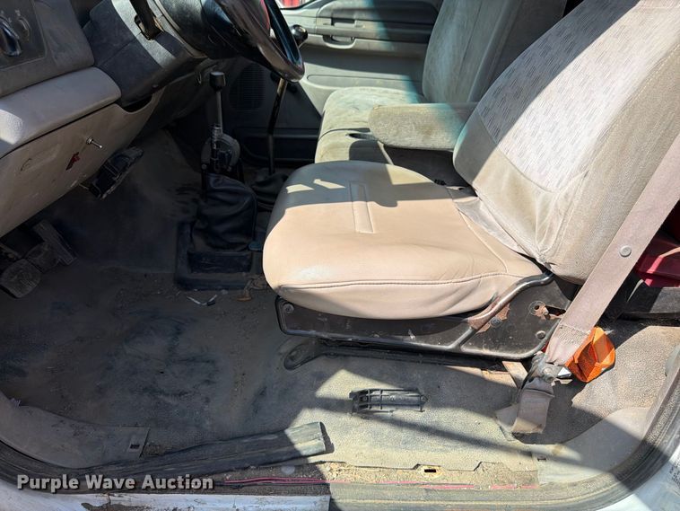 image for item FK3378 2000 Ford F650 dump truck