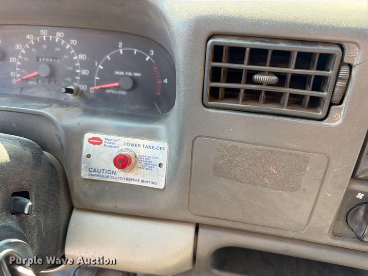 image for item FK3378 2000 Ford F650 dump truck