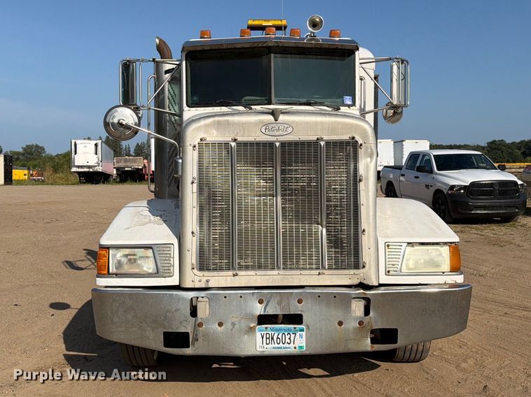 image for item FK3379 1996 Peterbilt 377 flatbed truck