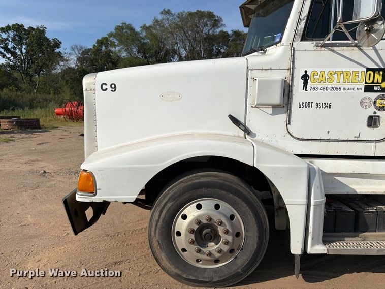 image for item FK3379 1996 Peterbilt 377 flatbed truck