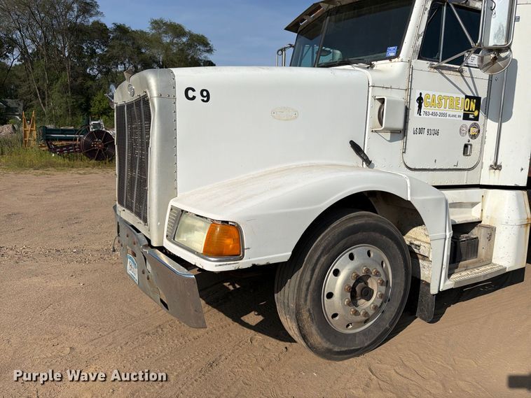 image for item FK3379 1996 Peterbilt 377 flatbed truck