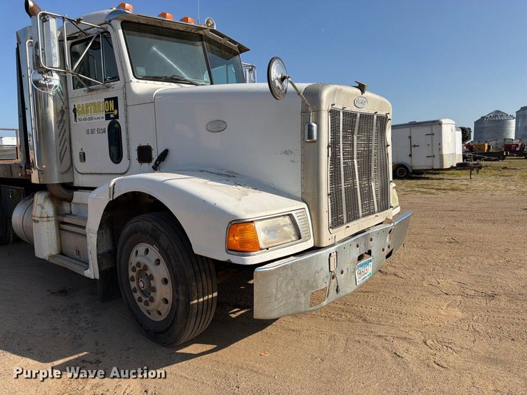 image for item FK3379 1996 Peterbilt 377 flatbed truck