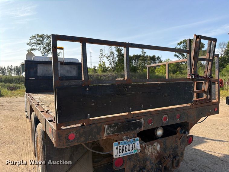 image for item FK3379 1996 Peterbilt 377 flatbed truck
