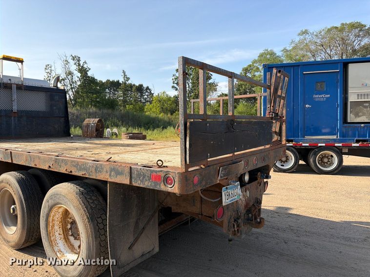 image for item FK3379 1996 Peterbilt 377 flatbed truck