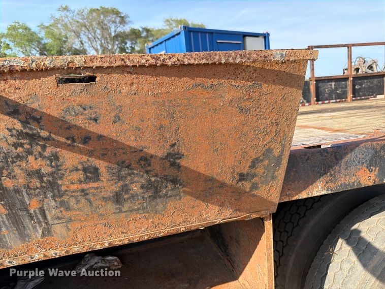 image for item FK3379 1996 Peterbilt 377 flatbed truck