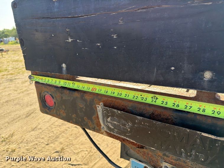 image for item FK3379 1996 Peterbilt 377 flatbed truck