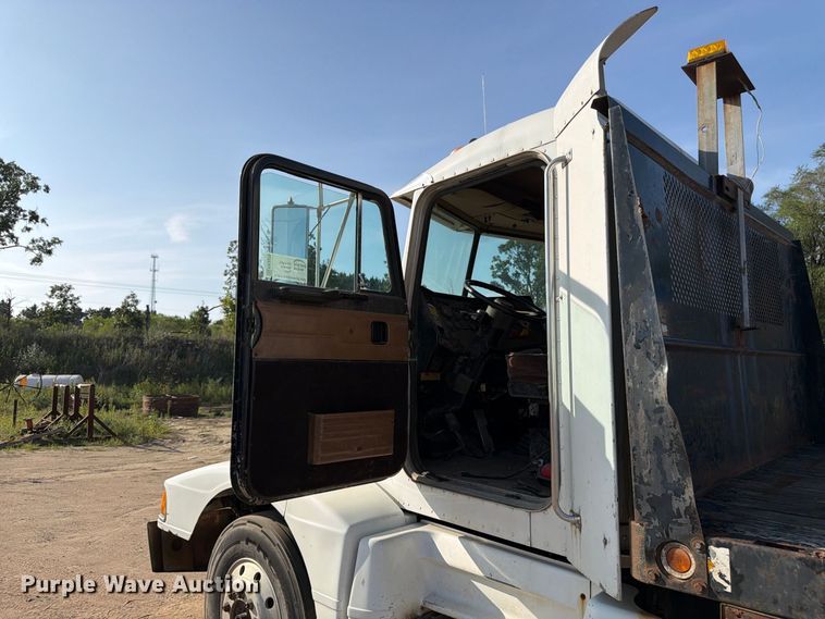 image for item FK3379 1996 Peterbilt 377 flatbed truck