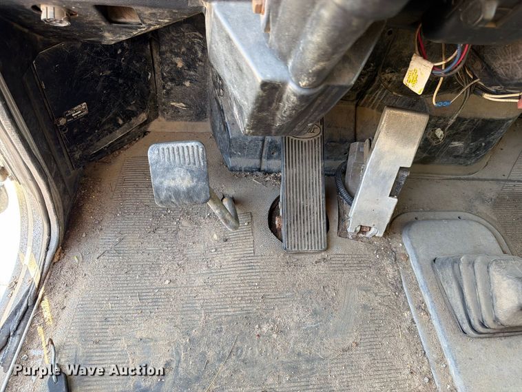 image for item FK3379 1996 Peterbilt 377 flatbed truck