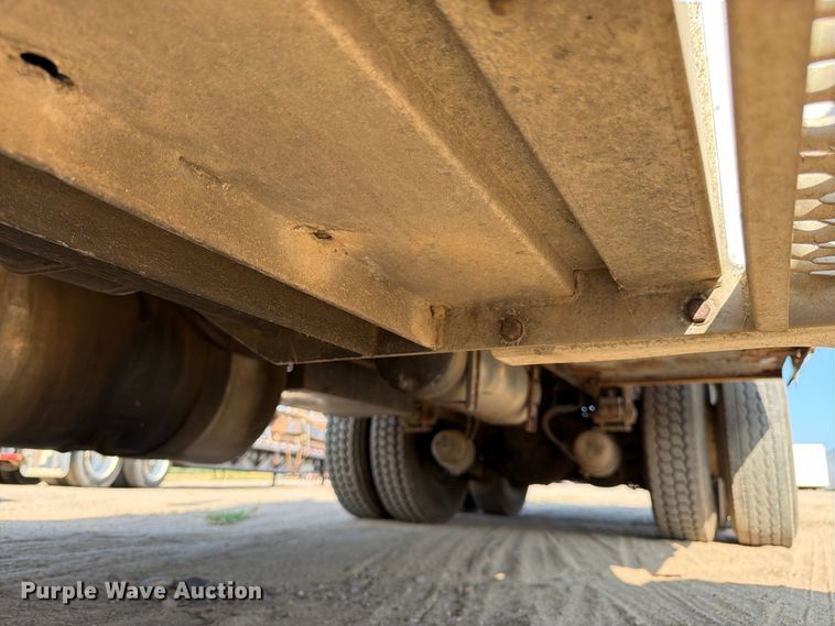 image for item FK3379 1996 Peterbilt 377 flatbed truck