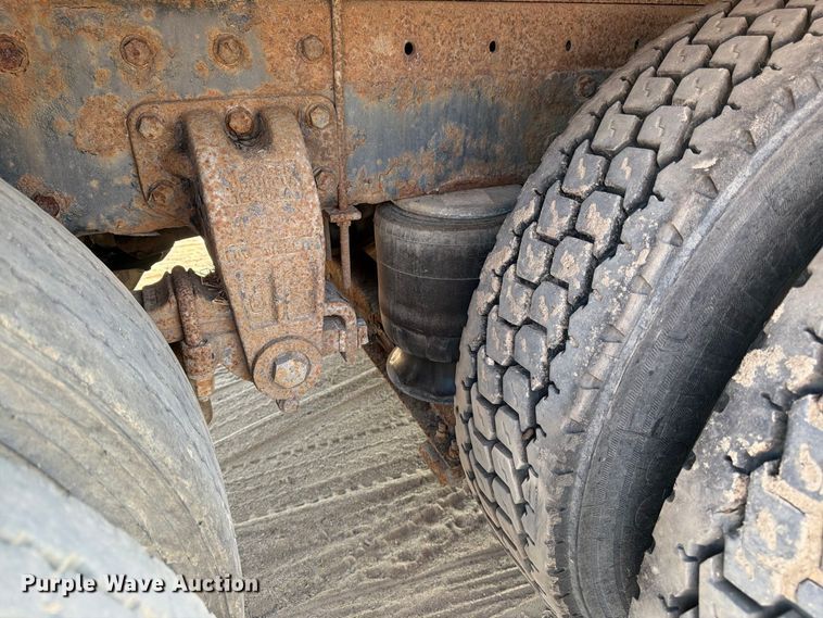 image for item FK3379 1996 Peterbilt 377 flatbed truck