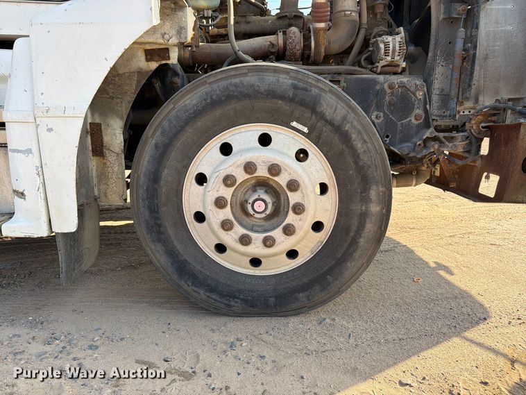 image for item FK3379 1996 Peterbilt 377 flatbed truck