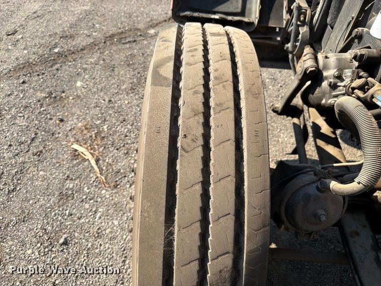 image for item FK3401 2004 Peterbilt 379 semi truck