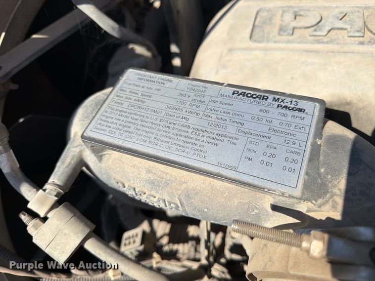 image for item FK3403 2015 Peterbilt 567 truck cab and chassis