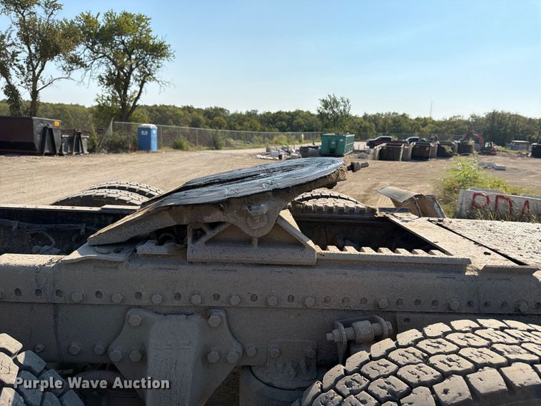 image for item FK3404 2019 Western Star 4900 semi truck