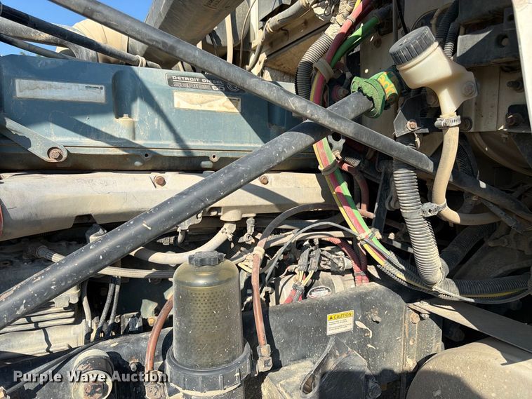 image for item FK3404 2019 Western Star 4900 semi truck