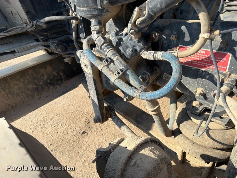image for item FK3404 2019 Western Star 4900 semi truck