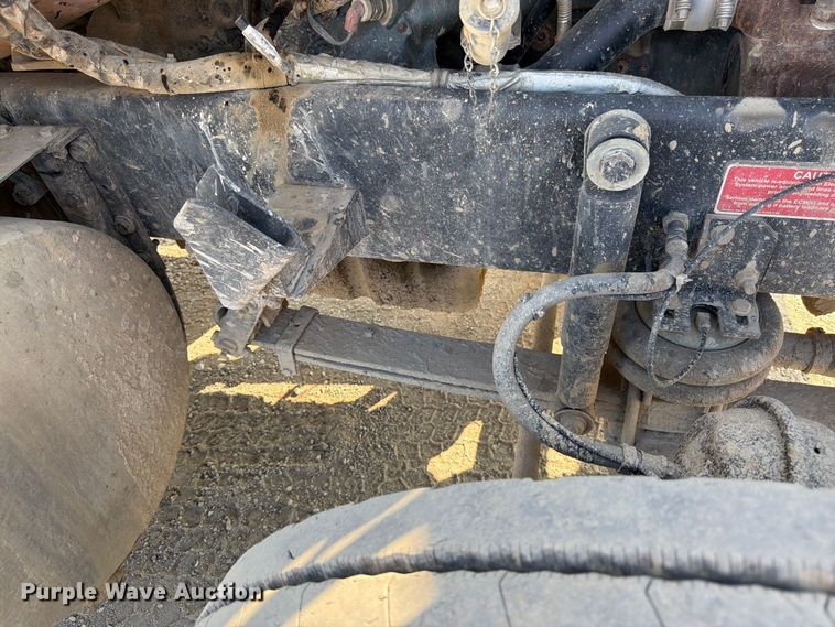 image for item FK3404 2019 Western Star 4900 semi truck