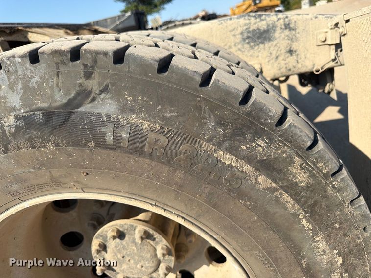image for item FK3404 2019 Western Star 4900 semi truck