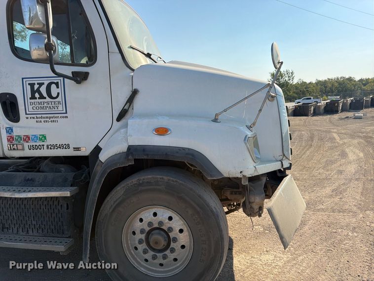 image for item FK3405 2015 Freightliner 114SD hook lift truck