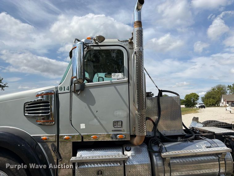 image for item FK3456 2012 Freightliner Coronado semi truck
