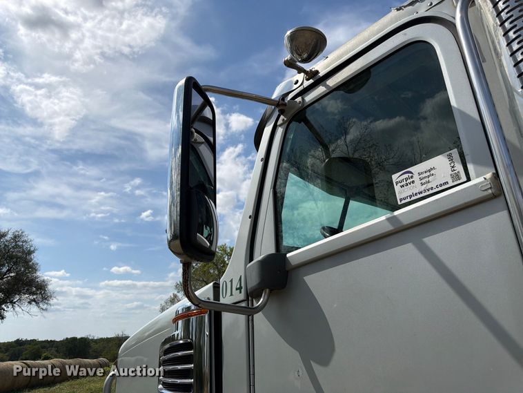 image for item FK3456 2012 Freightliner Coronado semi truck
