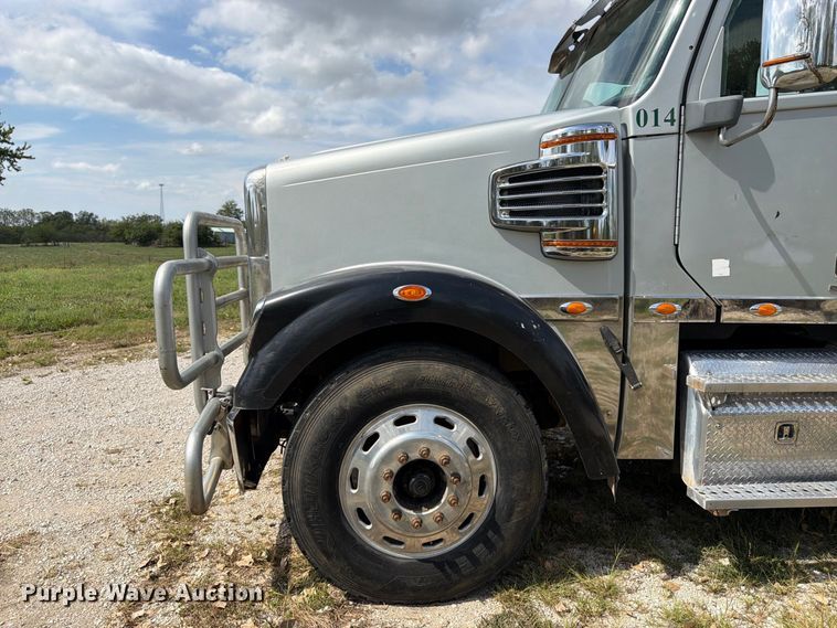 image for item FK3456 2012 Freightliner Coronado semi truck