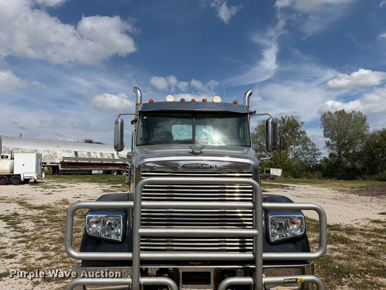 image for item FK3456 2012 Freightliner Coronado semi truck