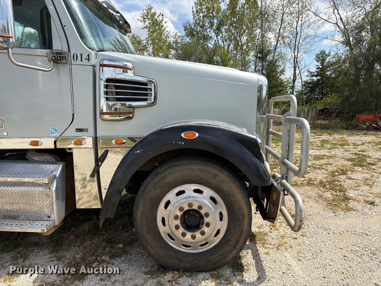 image for item FK3456 2012 Freightliner Coronado semi truck