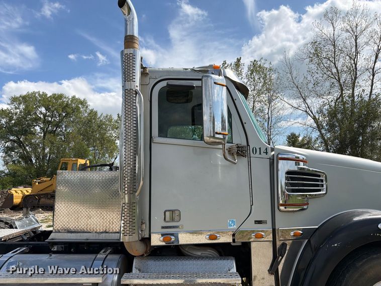 image for item FK3456 2012 Freightliner Coronado semi truck