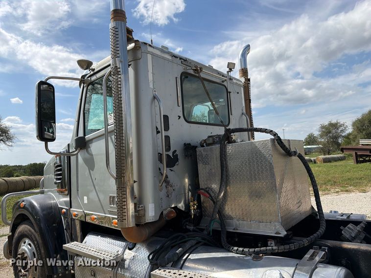 image for item FK3456 2012 Freightliner Coronado semi truck