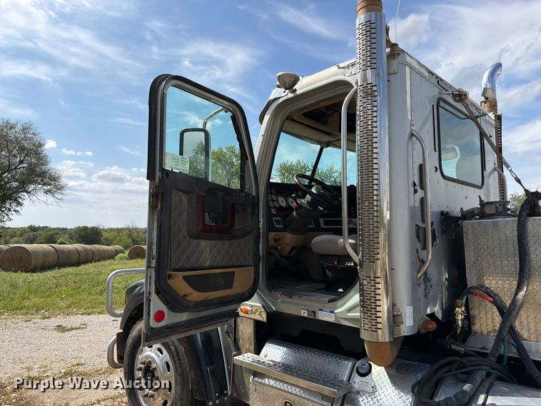 image for item FK3456 2012 Freightliner Coronado semi truck