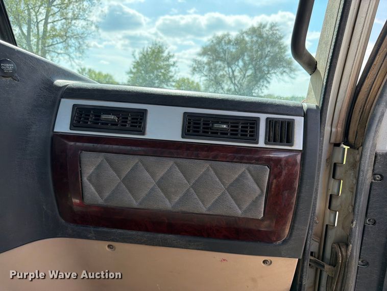 image for item FK3456 2012 Freightliner Coronado semi truck
