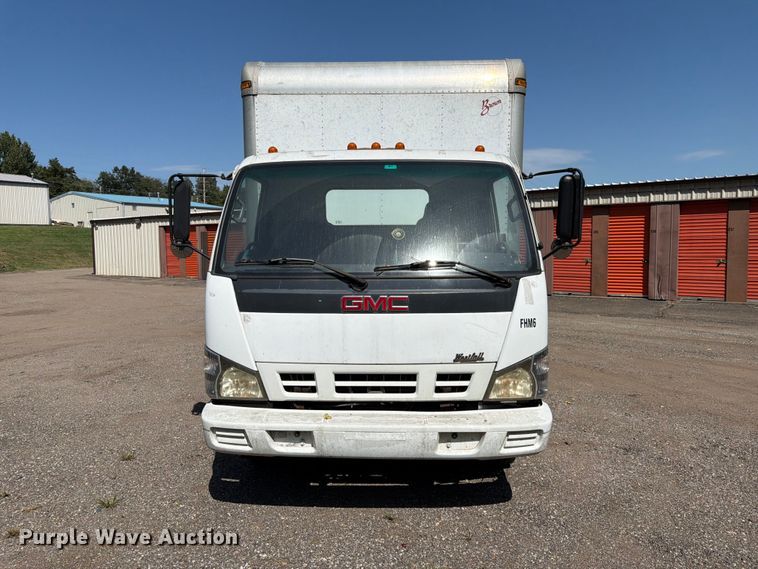 image for item FK3672 2006 GMC W4 box truck