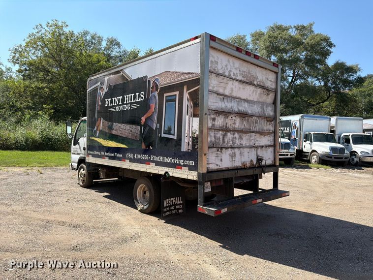 image for item FK3672 2006 GMC W4 box truck