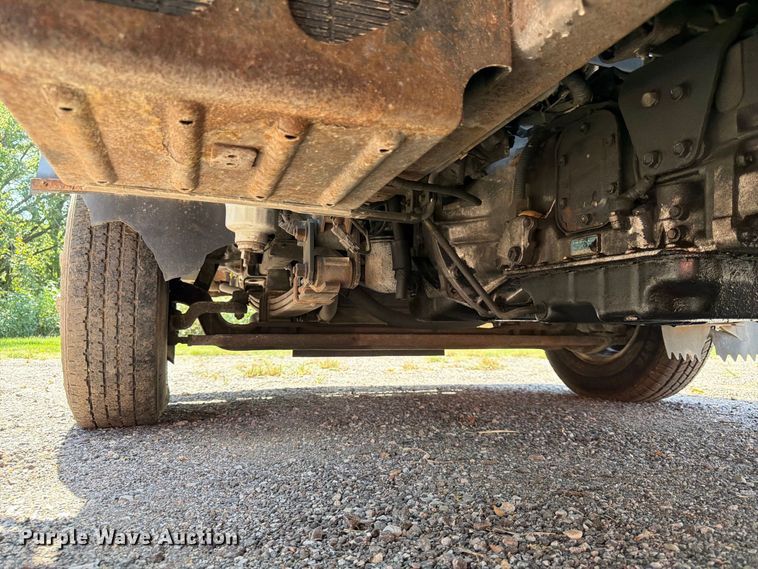 image for item FK3672 2006 GMC W4 box truck