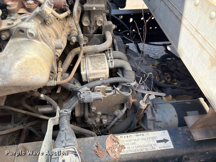 image for item FK3672 2006 GMC W4 box truck