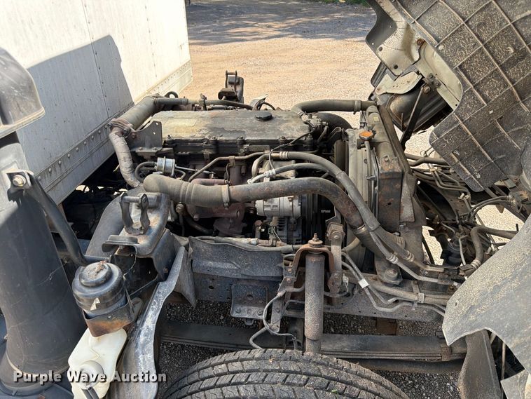 image for item FK3672 2006 GMC W4 box truck