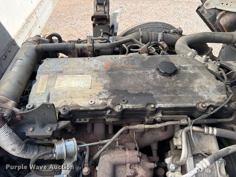 image for item FK3672 2006 GMC W4 box truck