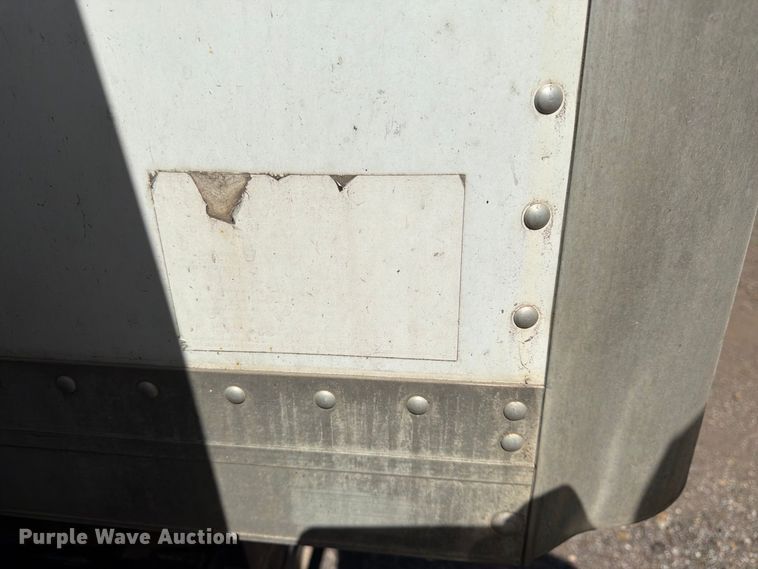 image for item FK3672 2006 GMC W4 box truck