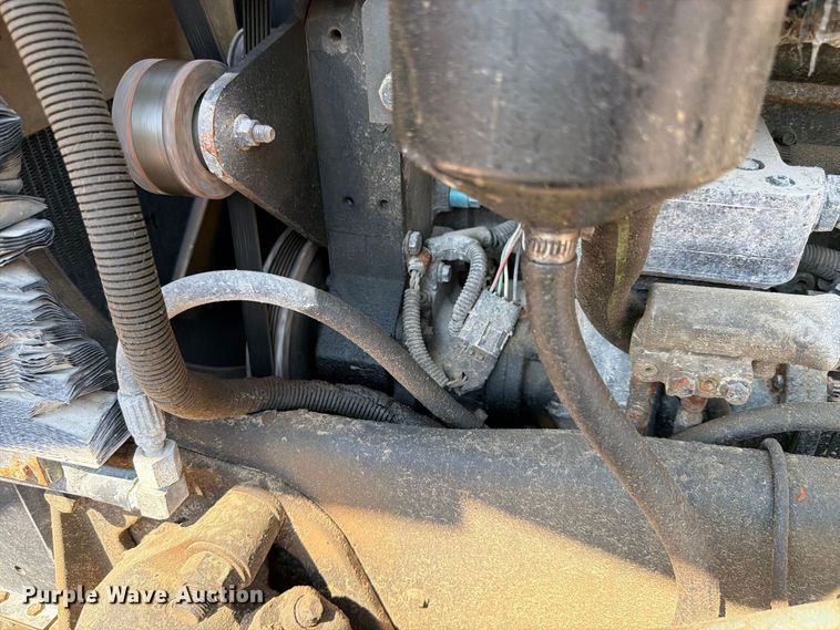 image for item FK4154 2002 Peterbilt 378 semi truck