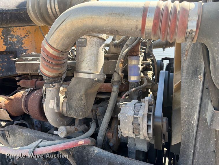 image for item FK4154 2002 Peterbilt 378 semi truck