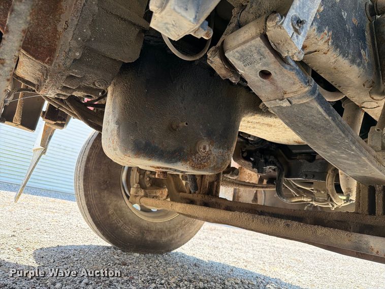 image for item FK4154 2002 Peterbilt 378 semi truck